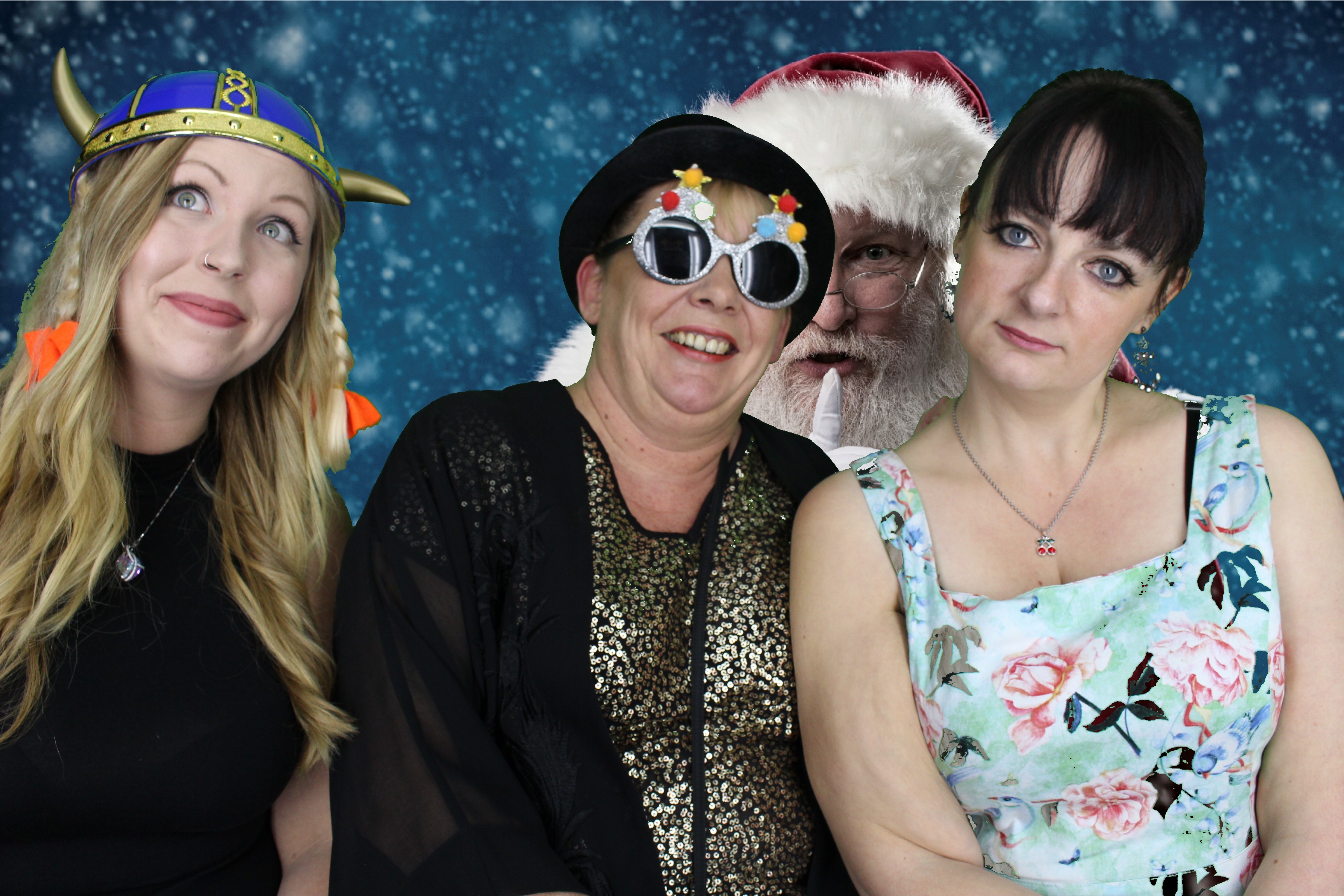 Aster Christmas Party  | View more photos from the event at gallery.myphotoboothexperience.co.uk/u/MyPhotoBoothExperienceLtd/Aster-Christmas-Party